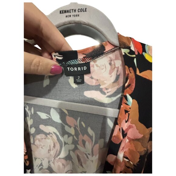 GUC Torrid Open Front Longline Cardigan Sweater/Duster Black Floral Size 2x - Picture 4 of 6